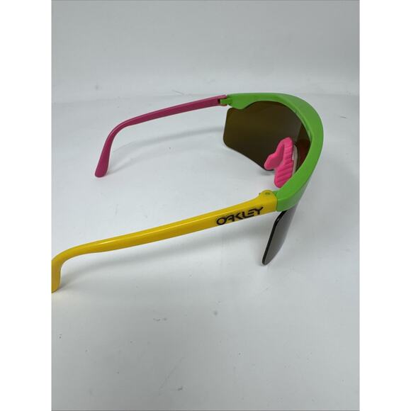 Oakley Vintage Razor Blades Sunglasses - Picture 4 of 7